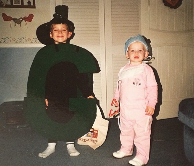 0D3D2098-EA15-4018-9981-46EC0817F072